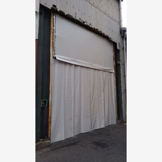 間仕切りシートカーテン